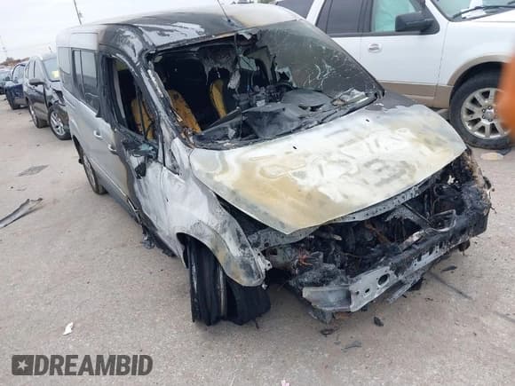 ✅ 2022 Ford Transit Connect XLT • VIN: NM0GE9F21N1512832 • Lot: 41005159. Listed on IAAI with Not provided. Free auction sales archive from the USA and detailed vehicle history report at DreamBid. Image 1.