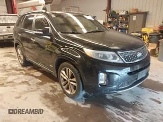 ✅ 2014 Kia Sorento SX Limited • VIN: 5XYKWDA72EG450440 • Lot: 43858112. Listed on IAAI with 196,912 mi. Free auction sales archive from the USA and detailed vehicle history report at DreamBid. Image 1.