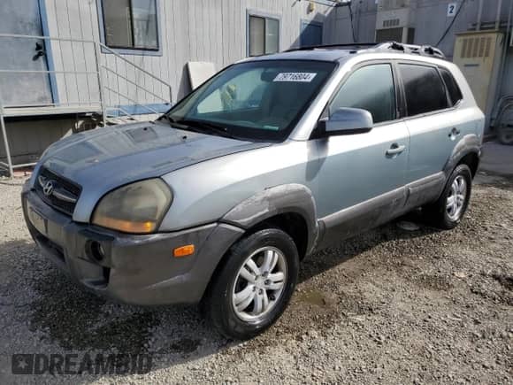 2006 Hyundai Tucson GLS с VIN KM8JN12D26U338105, выставлен на аукционе Copart как лот 79716804 с пробегом 182 387 миль миль и Чистый • Clean title. История ставок и продаж доступна на DreamBid. Изображение 1.