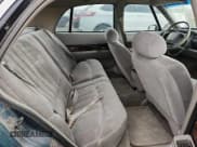 ✅ 1998 Buick LeSabre Custom • VIN: 1G4HP52K4WH546798 • Lot: 81989525. Wystawiony na Copart z przebiegiem 169 914 mil. Bezpłatny archiwum sprzedaży aukcyjnych z USA i szczegółowy raport historii pojazdu na DreamBid. Zdjęcie 10.