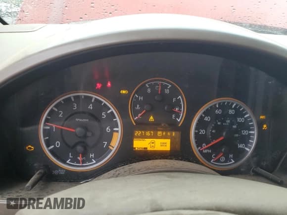 ✅ 2014 Nissan Titan Pro-4X • VIN: 1N6AA0EC7EN502824 • Lot: 81661795. Wystawiony na Copart z przebiegiem 227 167 mil. Bezpłatny archiwum sprzedaży aukcyjnych z USA i szczegółowy raport historii pojazdu na DreamBid. Zdjęcie 9.