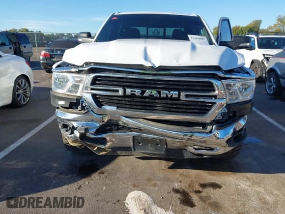 ✅ 2019 Ram 1500 Big Horn • VIN: 1C6SRFFT6KN663864 • Lot: 43469907. Listed on IAAI with 152,901 mi. Free auction sales archive from the USA and detailed vehicle history report at DreamBid. Image 6.