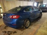 ✅ 2017 Chevrolet Cruze LT • VIN: 1G1BE5SM4H7213925 • Lot: 33695362. Listed on Copart with 52,989 mi. Free auction sales archive from the USA and detailed vehicle history report at DreamBid. Image 4.