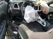 ✅ 2023 Dodge Challenger GT • VIN: 2C3CDZJG7PH582142 • Lot: 70082154. Wystawiony na Copart z przebiegiem 22 863 mil. Bezpłatny archiwum sprzedaży aukcyjnych z USA i szczegółowy raport historii pojazdu na DreamBid. Zdjęcie 8.