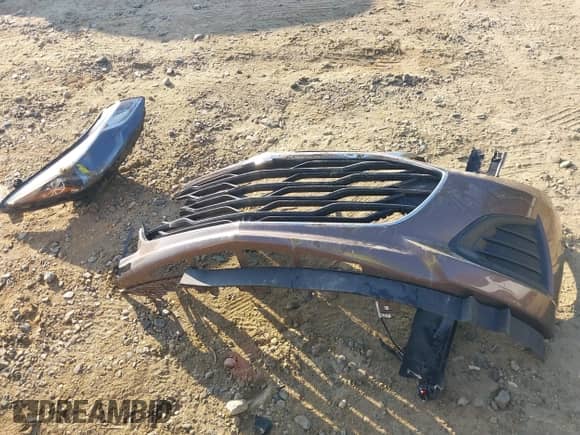 2019 Chevrolet Cruze LT with VIN 1G1BE5SM3K7137024, listed as a IAAI auction lot 43209295 with 90,633 mi miles and . Bid and sale history available at DreamBid. Image 12.