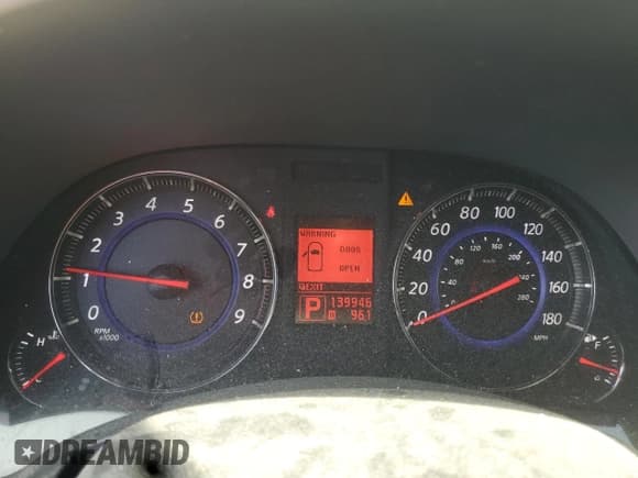 ✅ 2009 Infiniti FX • VIN: JNRAS18W09M155845 • Lot: 81226495. Wystawiony na Copart z przebiegiem 139 946 mil. Bezpłatny archiwum sprzedaży aukcyjnych z USA i szczegółowy raport historii pojazdu na DreamBid. Zdjęcie 9.