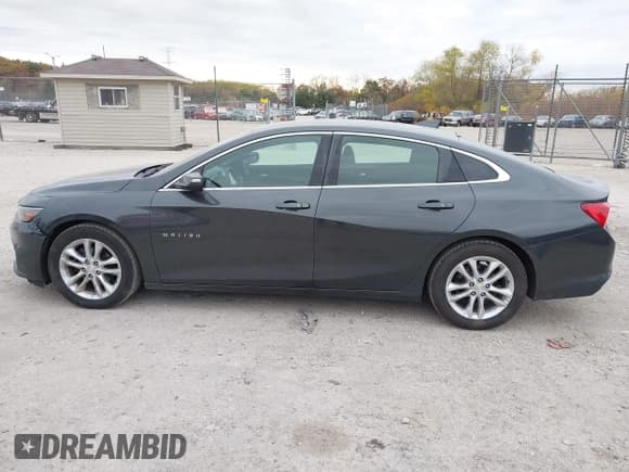 ✅ 2017 Chevrolet Malibu Hybrid • VIN: 1G1ZJ5SU6HF109176 • Lot: 43589819. Wystawiony na IAAI z przebiegiem 165 365 mil. Bezpłatny archiwum sprzedaży aukcyjnych z USA i szczegółowy raport historii pojazdu na DreamBid. Zdjęcie 14.
