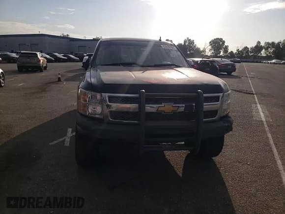 ✅ 2013 Chevrolet Silverado 1500 LT • VIN: 1GCRCSE03DZ107080 • Lot: 63039784. Listed on Copart with 282,364 mi. Free auction sales archive from the USA and detailed vehicle history report at DreamBid. Image 11.