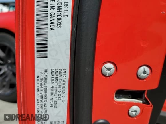 ✅ 2022 Dodge Challenger R/T Scat Pack Widebody • VIN: 2C3CDZFJ3NH109033 • Lot: 70006854. Wystawiony na Copart z przebiegiem 38 605 mil. Bezpłatny archiwum sprzedaży aukcyjnych z USA i szczegółowy raport historii pojazdu na DreamBid. Zdjęcie 12.