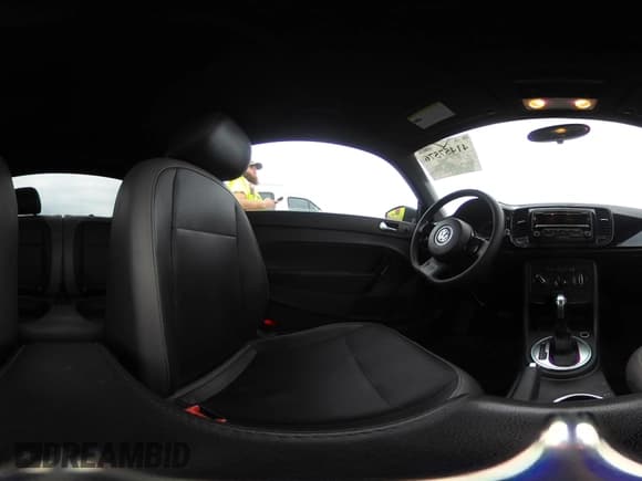 ✅ 2015 Volkswagen Beetle Fleet Edition • VIN: 3VWF17AT2FM637189 • Lot: 41457576. Listed on IAAI with 116,822 mi. Free auction sales archive from the USA and detailed vehicle history report at DreamBid. Image 19.