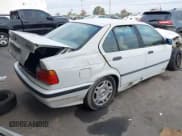 ✅ 1998 BMW 3 Series 318i • VIN: WBACC0324WEK27301 • Лот: 43749666. Опубликован ранее на IAAI с пробегом 224 555 миль. Бесплатный доступ к архиву аукционных продаж из США и подробный отчёт об истории автомобиля на DreamBid. Изображение 4.