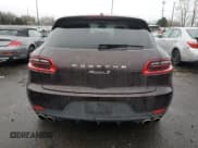 ✅ 2015 Porsche Macan S • VIN: WP1AB2A59FLB73817 • Lot: 85280554. Wystawiony na Copart z przebiegiem 71 759 mil. Bezpłatny archiwum sprzedaży aukcyjnych z USA i szczegółowy raport historii pojazdu na DreamBid. Zdjęcie 6.