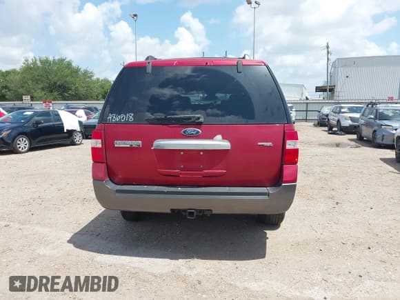 ✅ 2007 Ford Expedition Max XLT • VIN: 1FMFK16537LA86518 • Лот: 42472229. Опубликован ранее на IAAI с пробегом 213 010 миль. Бесплатный доступ к архиву аукционных продаж из США и подробный отчёт об истории автомобиля на DreamBid. Изображение 16.