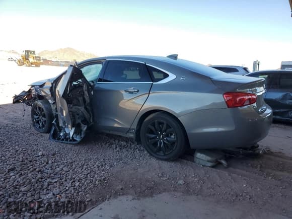 ✅ 2017 Chevrolet Impala LT • VIN: 2G1105S34H9147828 • Лот: 77448884. Опубликован ранее на Copart с пробегом Не указан. Бесплатный доступ к архиву аукционных продаж из США и подробный отчёт об истории автомобиля на DreamBid. Изображение 2.