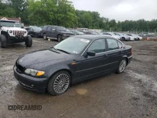 ✅ 2003 BMW 3 Series 330i • VIN: WBAEV53413KM32184 • Lot: 90031885. Wystawiony na Copart z przebiegiem 168 495 mil. Bezpłatny archiwum sprzedaży aukcyjnych z USA i szczegółowy raport historii pojazdu na DreamBid. Zdjęcie 1.