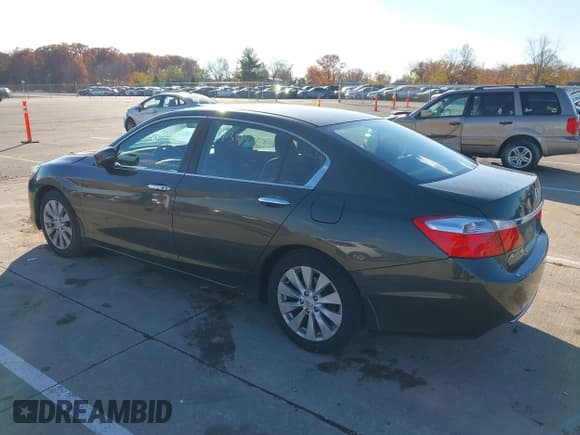 ✅ 2013 Honda Accord EX • VIN: 1HGCR2F73DA251874 • Lot: 43614368. Wystawiony na IAAI z przebiegiem 178 389 mil. Bezpłatny archiwum sprzedaży aukcyjnych z USA i szczegółowy raport historii pojazdu na DreamBid. Zdjęcie 3.