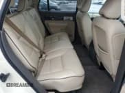 ✅ 2008 Lincoln MKX • VIN: 2LMDU88CX8BJ40358 • Lot: 90411765. Listed on Copart with 108,145 mi. Free auction sales archive from the USA and detailed vehicle history report at DreamBid. Image 11.