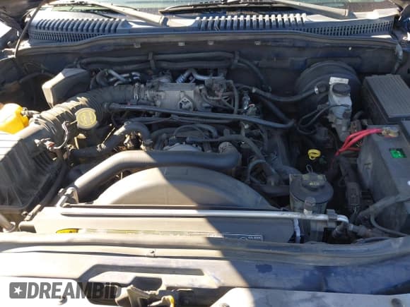 ✅ 2004 Ford Explorer XLT • VIN: 1FMDU63W74ZA53848 • Lot: 43787058. Wystawiony na IAAI z przebiegiem 200 611 mil. Bezpłatny archiwum sprzedaży aukcyjnych z USA i szczegółowy raport historii pojazdu na DreamBid. Zdjęcie 10.