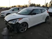 ✅ 2013 Hyundai Veloster Turbo • VIN: KMHTC6AE8DU084094 • Lot: 83704144. Wystawiony na Copart z przebiegiem 118 427 mil. Bezpłatny archiwum sprzedaży aukcyjnych z USA i szczegółowy raport historii pojazdu na DreamBid. Zdjęcie 1.