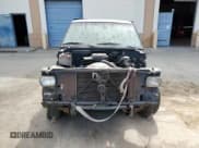 ✅ 1994 Chevrolet Silverado 1500 • VIN: 1GCDC14Z5RZ186988 • Lot: 84649305. Wystawiony na Copart z przebiegiem 243 131 mil. Bezpłatny archiwum sprzedaży aukcyjnych z USA i szczegółowy raport historii pojazdu na DreamBid. Zdjęcie 5.