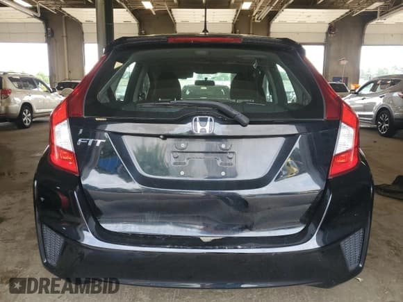 ✅ 2017 Honda Fit LX • VIN: 3HGGK5H59HM712359 • Лот: 67760965. Опубликован ранее на Copart с пробегом 100 349 миль. Бесплатный доступ к архиву аукционных продаж из США и подробный отчёт об истории автомобиля на DreamBid. Изображение 6.