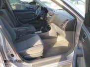 ✅ 2005 Honda Civic EX • VIN: 1HGES267X5L011983 • Lot: 41836126. Listed on IAAI with 139,909 mi. Free auction sales archive from the USA and detailed vehicle history report at DreamBid. Image 5.