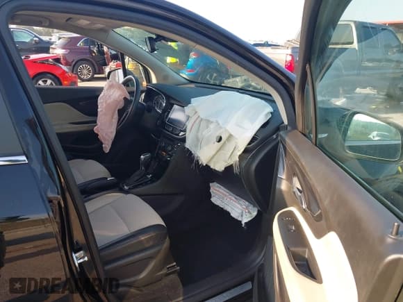 ✅ 2021 Buick Encore Preferred • VIN: KL4CJESB6MB332874 • Лот: 43186641. Опубликован ранее на IAAI с пробегом 36 212 миль. Бесплатный доступ к архиву аукционных продаж из США и подробный отчёт об истории автомобиля на DreamBid. Изображение 5.