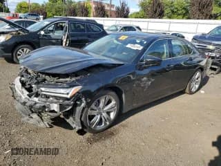 ✅ 2021 Acura TLX Technology • VIN: 19UUB5F49MA010210 • Lot: 71680345. Wystawiony na Copart z przebiegiem 32 015 mil. Bezpłatny archiwum sprzedaży aukcyjnych z USA i szczegółowy raport historii pojazdu na DreamBid. Zdjęcie 1.