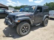 ✅ 2020 Jeep Wrangler Sport S • VIN: 1C4GJXAG8LW312195 • Lot: 57232285. Wystawiony na Copart z przebiegiem 102 233 mil. Bezpłatny archiwum sprzedaży aukcyjnych z USA i szczegółowy raport historii pojazdu na DreamBid. Zdjęcie 1.
