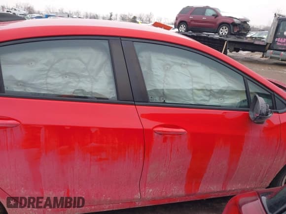 ✅ 2016 Chevrolet Cruze LS • VIN: 1G1BB5SM3G7281768 • Lot: 41328895. Listed on IAAI with 168,039 mi. Free auction sales archive from the USA and detailed vehicle history report at DreamBid. Image 13.