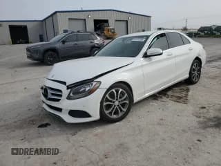 ✅ 2015 Mercedes-Benz C 300 Sport • VIN: 55SWF4KB3FU016619 • Лот: 93720765. Опубликован ранее на Copart с пробегом Не указан. Бесплатный доступ к архиву аукционных продаж из США и подробный отчёт об истории автомобиля на DreamBid. Изображение 1.
