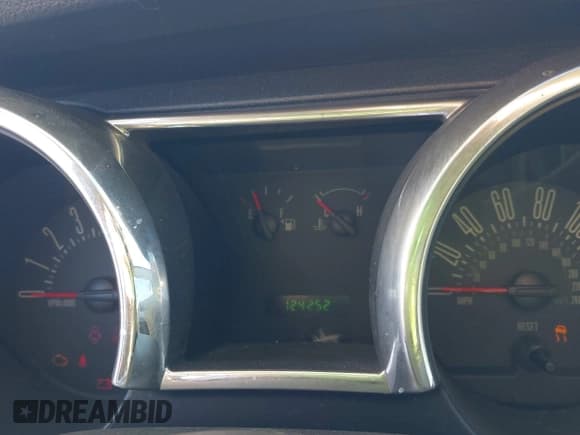 ✅ 2006 Ford Mustang GT Deluxe • VIN: 1ZVFT82H765208128 • Lot: 43752414. Listed on IAAI with 124,252 mi. Free auction sales archive from the USA and detailed vehicle history report at DreamBid. Image 7.