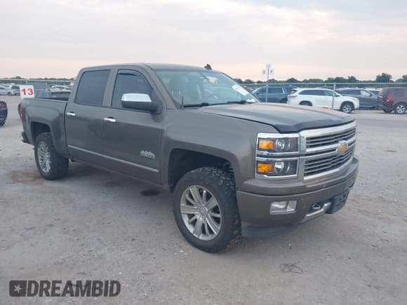 ✅ 2014 Chevrolet Silverado 1500 High Country • VIN: 3GCUKTEC2EG289465 • Lot: 43076137. Listed on IAAI with 151,688 mi. Free auction sales archive from the USA and detailed vehicle history report at DreamBid. Image 1.