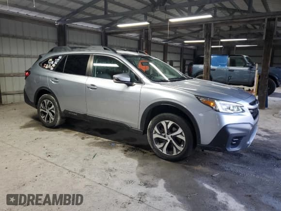 ✅ 2021 Subaru Outback Limited • VIN: 4S4BTANC9M3158071 • Lot: 90077425. Listed on Copart with 76,061 mi. Free auction sales archive from the USA and detailed vehicle history report at DreamBid. Image 4.