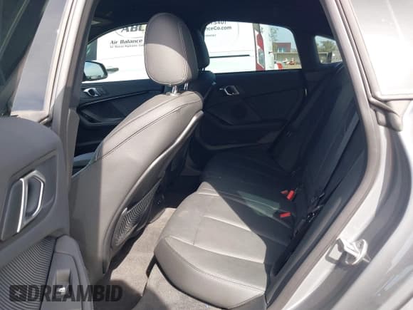 ✅ 2024 BMW 2 Series M235i xDrive • VIN: WBA13AL09R7N22950 • Lot: 41899811. Listed on IAAI with 16,631 mi. Free auction sales archive from the USA and detailed vehicle history report at DreamBid. Image 8.