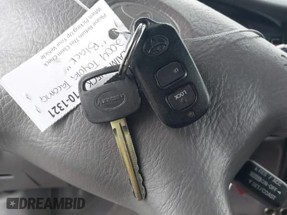 ✅ 2004 Toyota Tacoma • VIN: 5TEWN72N84Z353394 • Lot: 43134727. Wystawiony na IAAI z przebiegiem 181 040 mil. Bezpłatny archiwum sprzedaży aukcyjnych z USA i szczegółowy raport historii pojazdu na DreamBid. Zdjęcie 11.