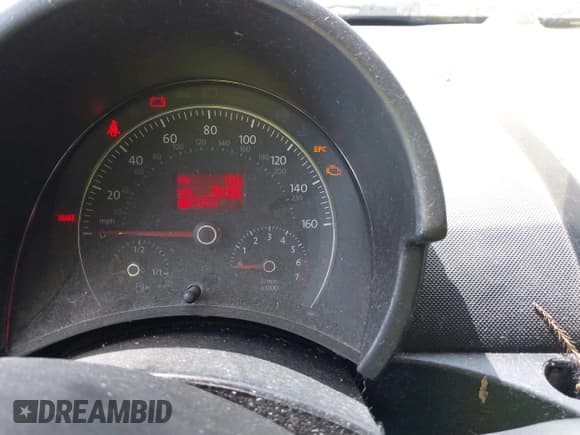 ✅ 2006 Volkswagen Beetle • VIN: 3VWRF31Y06M332048 • Lot: 42835800. Listed on IAAI with 194,406 mi. Free auction sales archive from the USA and detailed vehicle history report at DreamBid. Image 7.