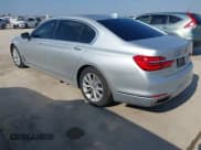 ✅ 2016 BMW 7 Series 740i • VIN: WBA7E2C5XGG739099 • Lot: 41526038. Wystawiony na IAAI z przebiegiem 123 900 mil. Bezpłatny archiwum sprzedaży aukcyjnych z USA i szczegółowy raport historii pojazdu na DreamBid. Zdjęcie 3.