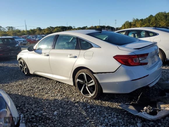 ✅ 2021 Honda Accord Sport • VIN: 1HGCV1F35MA097722 • Lot: 85762405. Listed on Copart with Not provided. Free auction sales archive from the USA and detailed vehicle history report at DreamBid. Image 2.