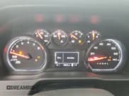 ✅ 2021 Chevrolet Silverado 1500 Custom • VIN: 1GCPWBEKXMZ249555 • Lot: 74961614. Wystawiony na Copart z przebiegiem 83 622 mil. Bezpłatny archiwum sprzedaży aukcyjnych z USA i szczegółowy raport historii pojazdu na DreamBid. Zdjęcie 9.