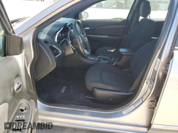 ✅ 2013 Dodge Avenger SXT • VIN: 1C3CDZCG1DN673049 • Lot: 71096034. Wystawiony na Copart z przebiegiem 59 167 mil. Bezpłatny archiwum sprzedaży aukcyjnych z USA i szczegółowy raport historii pojazdu na DreamBid. Zdjęcie 7.