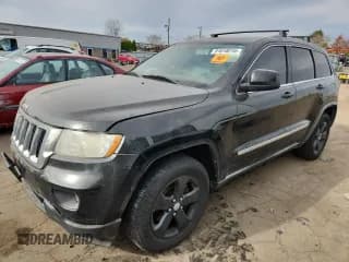 ✅ 2012 Jeep Grand Cherokee Laredo • VIN: 1C4RJFAG1CC104891 • Лот: 91618215. Опубликован ранее на Copart с пробегом 194 391 миль. Бесплатный доступ к архиву аукционных продаж из США и подробный отчёт об истории автомобиля на DreamBid. Изображение 1.