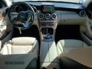 ✅ 2019 Mercedes-Benz C 300 • VIN: 55SWF8EB4KU307577 • Лот: 53127615. Опубликован ранее на Copart с пробегом 66 116 миль. Бесплатный доступ к архиву аукционных продаж из США и подробный отчёт об истории автомобиля на DreamBid. Изображение 8.