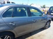 ✅ 2006 Volkswagen Jetta 2.5L • VIN: 3VWRG71K96M627407 • Лот: 42815875. Опубликован ранее на IAAI с пробегом 176 750 миль. Бесплатный доступ к архиву аукционных продаж из США и подробный отчёт об истории автомобиля на DreamBid. Изображение 13.