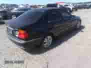 2000 BMW 3 Series 323i с VIN WBAAM3332YCA85773, выставлен на аукционе IAAI как лот 42075957 с пробегом 245 632 миль миль и . История ставок и продаж доступна на DreamBid. Изображение 4.