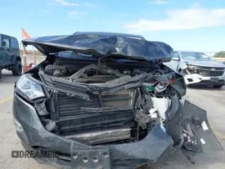 ✅ 2019 Chevrolet Equinox LS • VIN: 2GNAXSEVXK6146116 • Lot: 43416938. Wystawiony na IAAI z przebiegiem 101 243 mil. Bezpłatny archiwum sprzedaży aukcyjnych z USA i szczegółowy raport historii pojazdu na DreamBid. Zdjęcie 6.