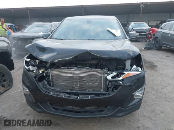 ✅ 2018 Chevrolet Equinox LT • VIN: 2GNAXJEV3J6186031 • Lot: 43453122. Listed on IAAI with 124,392 mi. Free auction sales archive from the USA and detailed vehicle history report at DreamBid. Image 12.