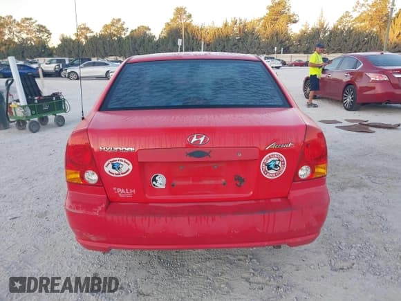✅ 2005 Hyundai Accent GLS • VIN: KMHCG45C25U592709 • Лот: 43434084. Опубликован ранее на IAAI с пробегом 122 038 миль. Бесплатный доступ к архиву аукционных продаж из США и подробный отчёт об истории автомобиля на DreamBid. Изображение 17.
