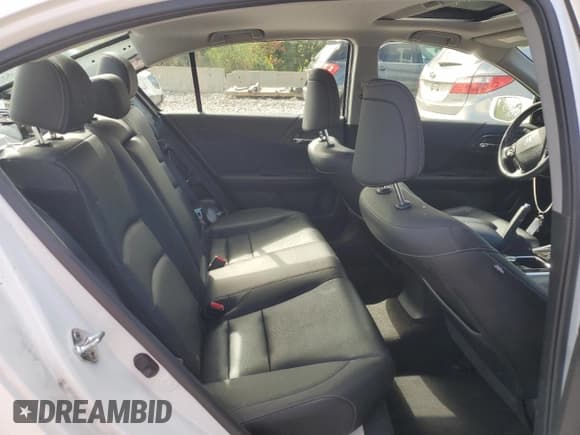 ✅ 2017 Honda Accord Touring • VIN: JHMCR6F74HC023333 • Лот: 81723915. Опубликован ранее на Copart с пробегом 82 943 миль. Бесплатный доступ к архиву аукционных продаж из США и подробный отчёт об истории автомобиля на DreamBid. Изображение 10.