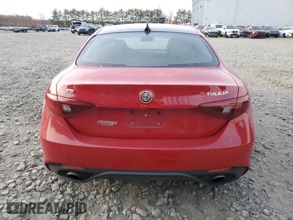 ✅ 2020 Alfa Romeo Giulia Sport • VIN: ZARFANAN2L7626438 • Lot: 91628345. Listed on Copart with 16,289 mi. Free auction sales archive from the USA and detailed vehicle history report at DreamBid. Image 6.